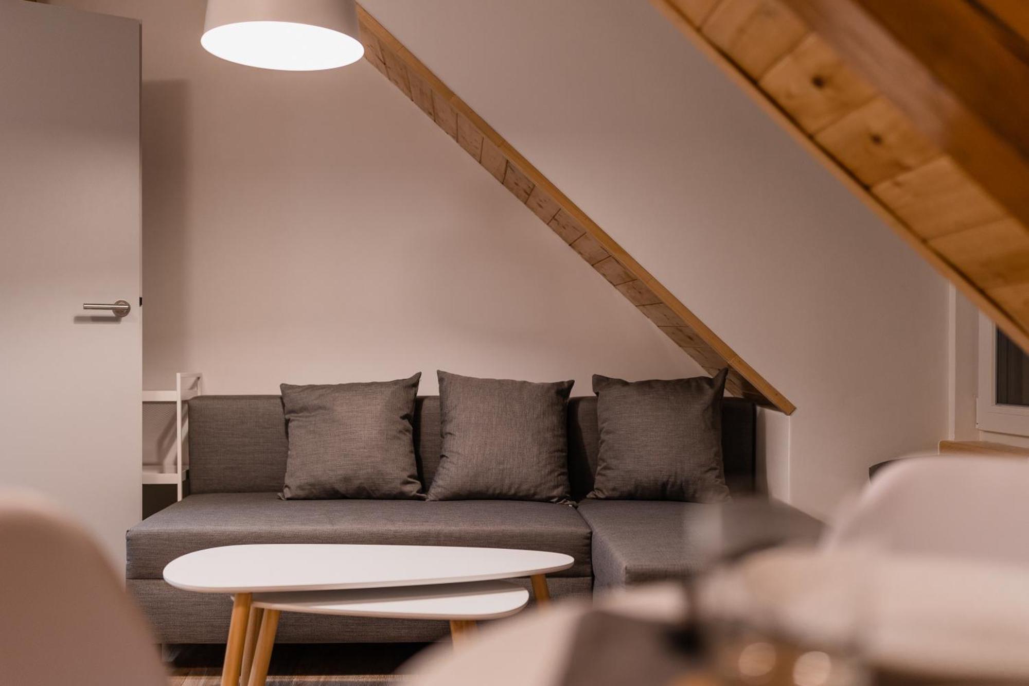Romanticky Loft Parking U Hlavniho Nadrazi Olomouc Esterno foto