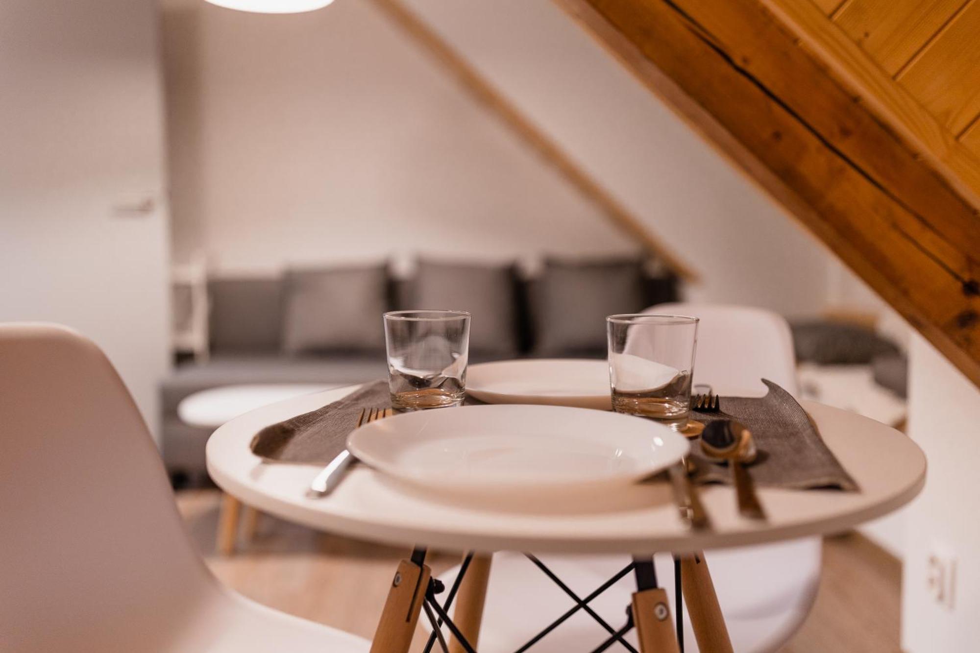Romanticky Loft Parking U Hlavniho Nadrazi Olomouc Esterno foto