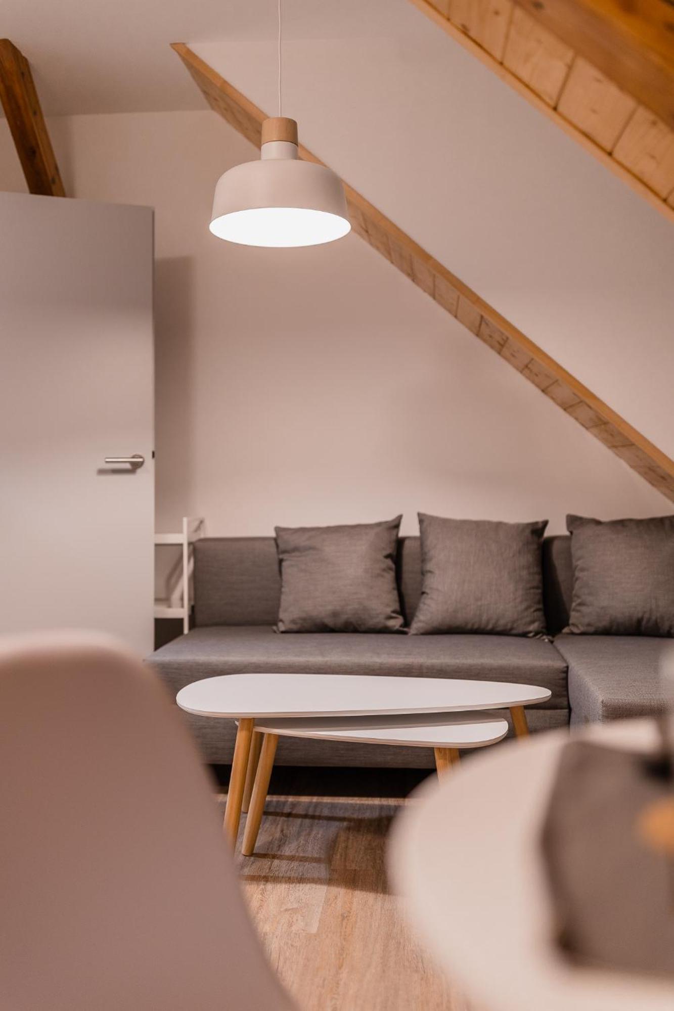 Romanticky Loft Parking U Hlavniho Nadrazi Olomouc Esterno foto