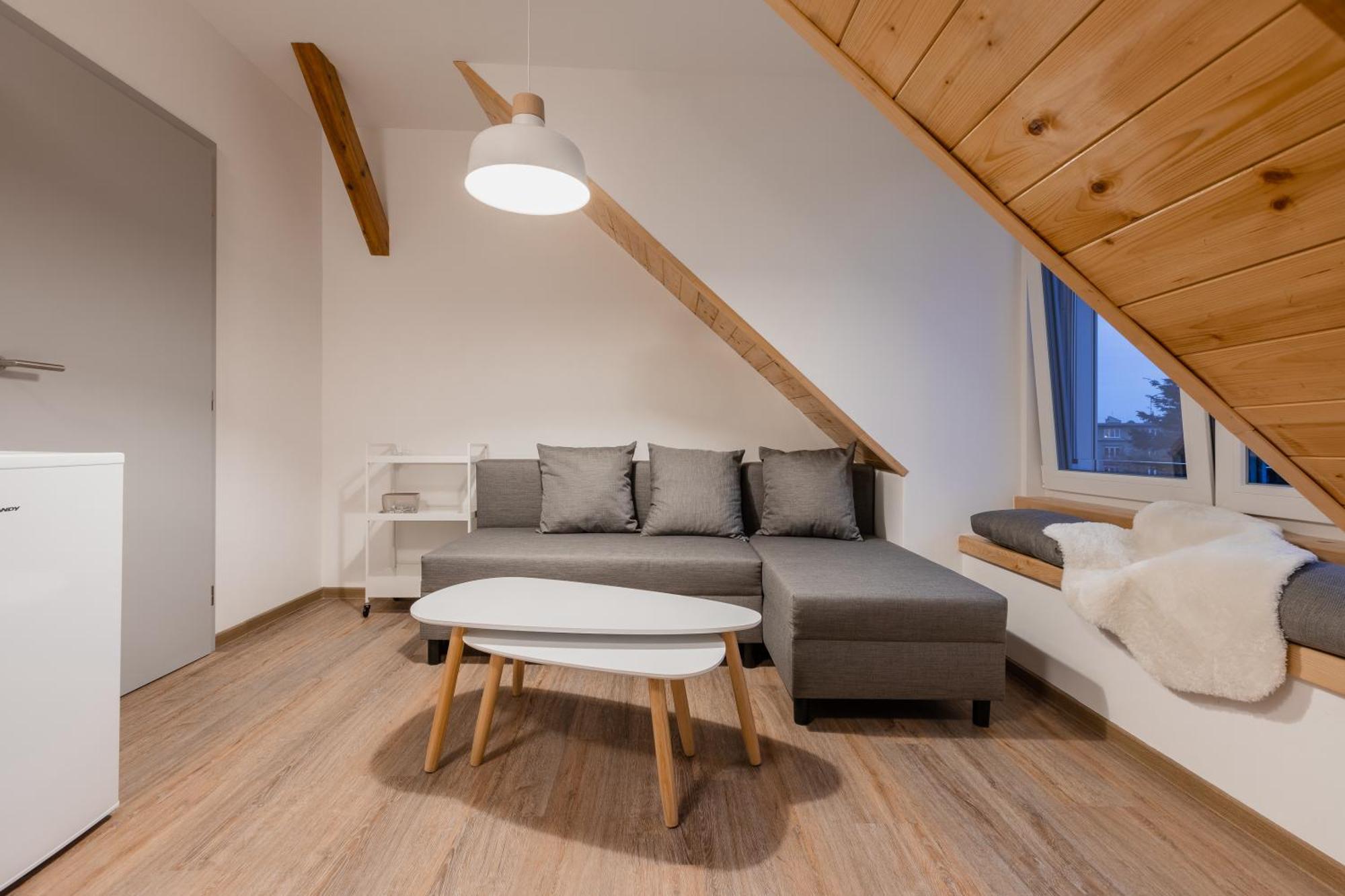 Romanticky Loft Parking U Hlavniho Nadrazi Olomouc Esterno foto